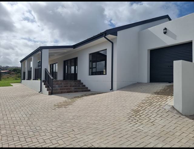 3 BEDROOM DUET FOR SALE IN DANA BAY